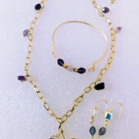 Necklace, bracelet and earrings set